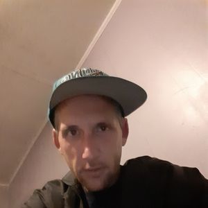 Meet your Posher, Brady